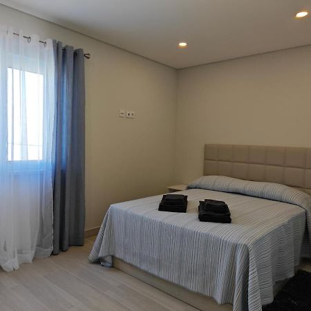 אלבופיירה Alojamento King'S Village מראה חיצוני תמונה